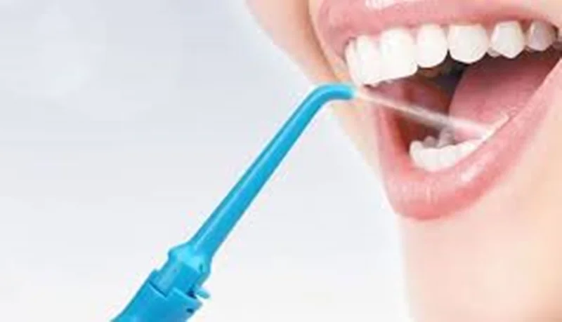 واتر جت دندان : کاربرد و مزایای آن